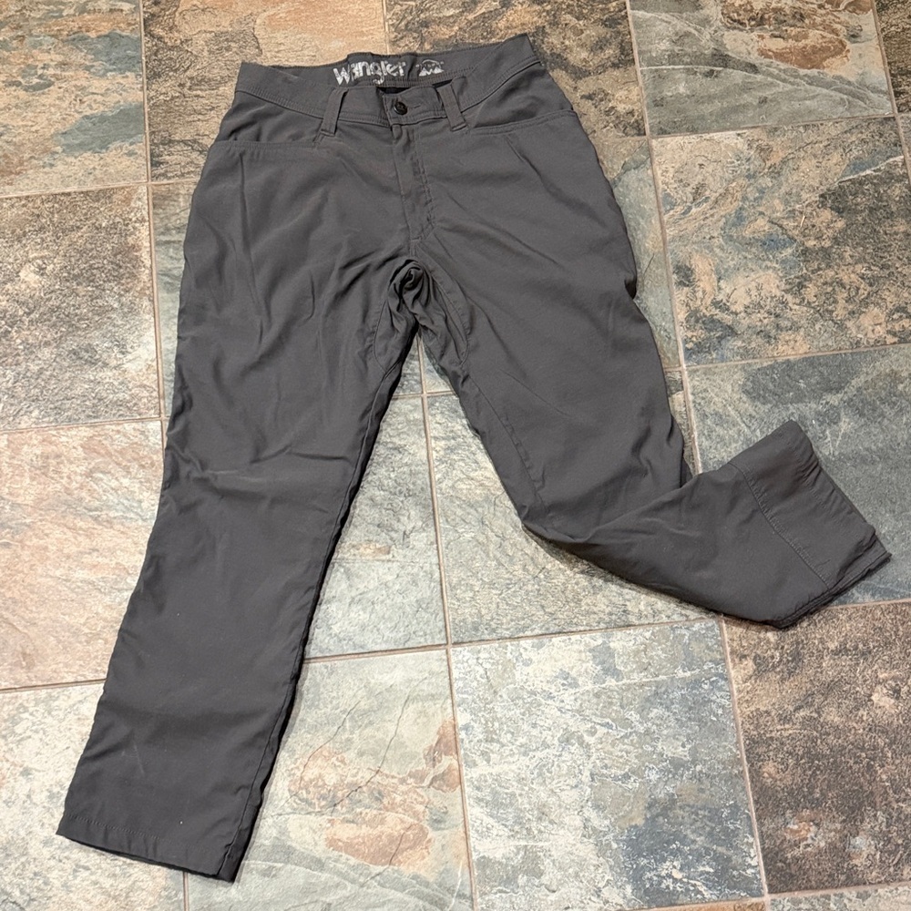 Wrangler Men's Dark Gray Chinos